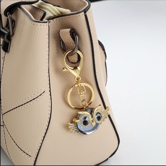 🌸Restocked🌸Trendy Jewels - Picture 4 of 4